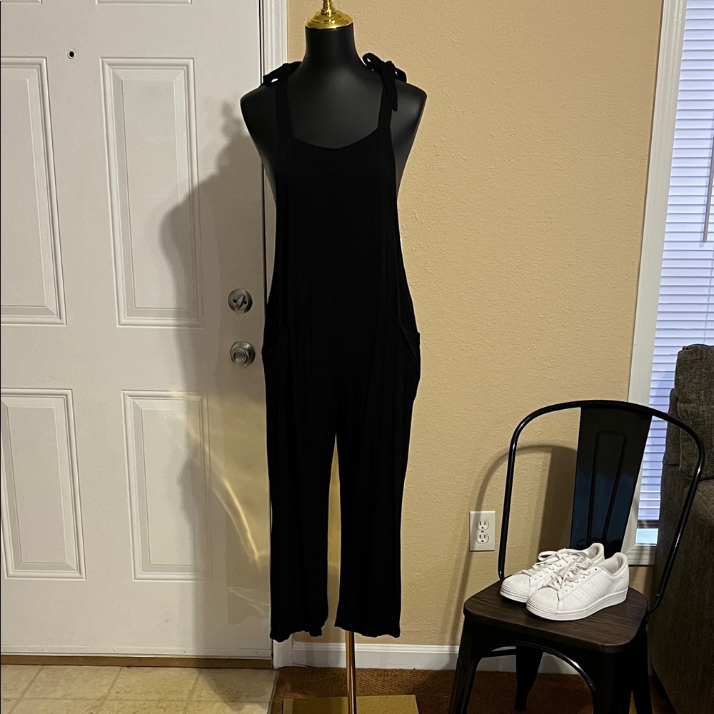 Rue21 Black Jumpsuit with Tie Straps